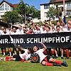 Ein historischer Moment für die DJK Schlimpfhof, die erstmals in der Vereinsgeschichte einen Meistertitel holt und in die A-Klasse aufsteigt.