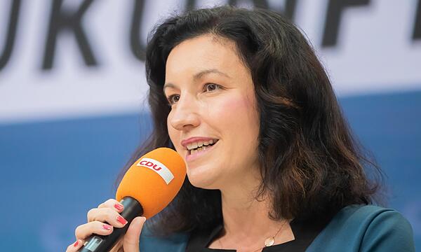 Ihre eigenen Fokus setzt Dorothee Bär in der Politik nun auf die Frauengesundheit. Ihre eigenen Fokus setzt Dorothee Bär in der Politik nun auf die Frauengesundheit.