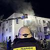 Zimmerbrand Herzo Base Zu einem Zimmerbrand auf der Herzo Base muss die Feuerwehr Herzogenaurach in der Nacht auf Freitag ausrücken.