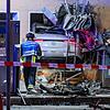 Auto kracht in Tankstelle