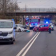 Auf dem Berliner Ring in Bamberg ist es am Mittwoch (11.12.2024) zwischen den Kreuzungen Zollnerstraße und Pödeldorfer Straße zu einem Zusammenstoß zwischen zwei Autos und einem Kleintransporter gekommen.