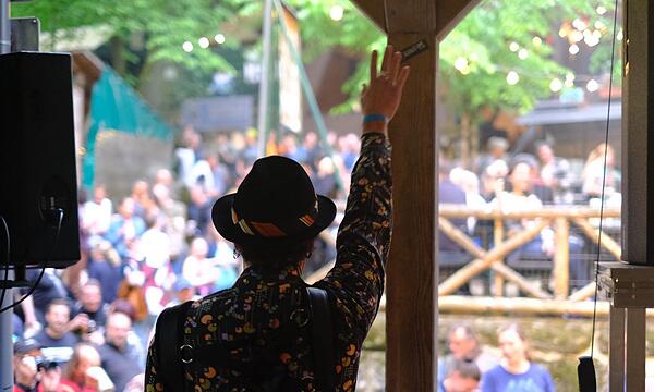 2025 werden die 4 Kings wieder im Kellerwald feiern, nachdem die Party im vergangenen Jahr ausfallen musste. Termin und Bands stehen bereits fest.