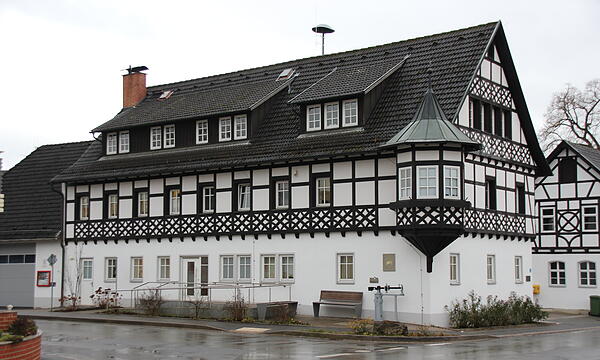 Gemeinde Meeder - Kreis Coburg - Rathaus - Komplettansicht - vorne