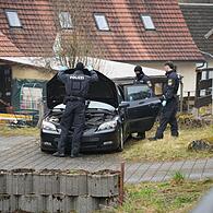 Am frühen Morgen des 26. März 2025 führte die Polizei eine groß angelegte Razzia in Pottenstein durch, die sich gegen die organisierte Kriminalität richtete.