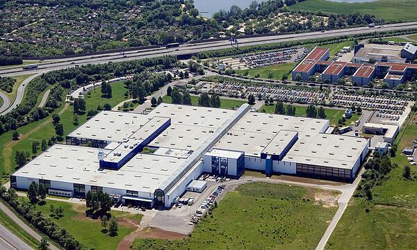 Das Werk von Bosch Rexroth in Schweinfurt. 1300 Beschäftigte arbeiten aktuell am Standort. Das Werk von Bosch Rexroth in Schweinfurt. 1300 Beschäftigte arbeiten aktuell am Standort.