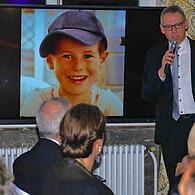 Timo Krambo, Vorsitzender von „Jonas hilft“, erzählte die Geschichte seines Sohnes Jonas und klärte über die Ziele des Vereins auf.