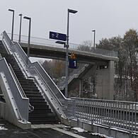 Der Bahnhof Marktschorgast soll endlich wieder barrierefrei werden. Noch in diesem Jahr soll der Bau von zwei Aufzügen  unter Dach und Fach gebracht werden.