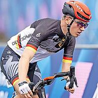 Maximilian (Maxi) Jäger beim Para-Cycling der Paralympics in Paris 2024.