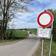 Zahnloser Tiger? Das Verkehrsschild beeindruckt nicht jeden Verkehrsteilnehmenden.