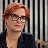 Sibylle Broll-Pape leitet seit der Spielzeit 2015/2016 das E.T.A-Hoffmann-Theater. Sibylle Broll-Pape leitet seit der Spielzeit 2015/2016 das E.T.A-Hoffmann-Theater.
