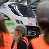Bahn nutzt Stromspeicher aus alten E-Auto-Batterien