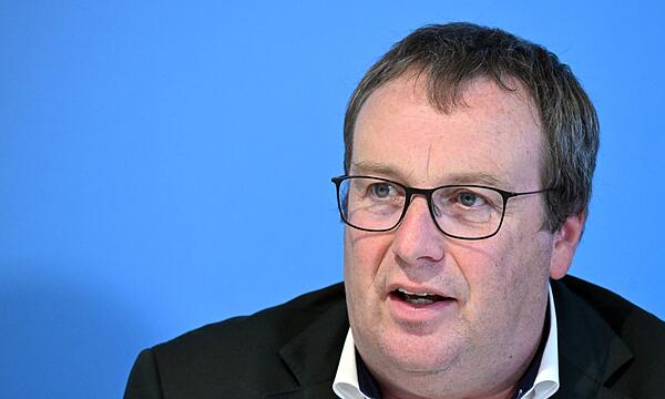 NRW-Verkehrsminister Krischer