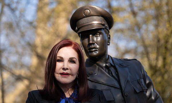 Priscilla Presley