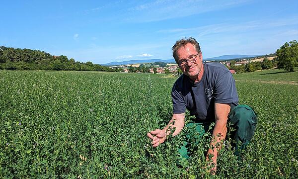 Landwirt Edgar Thomas spricht über die Herausforderungen des Klimawandels.