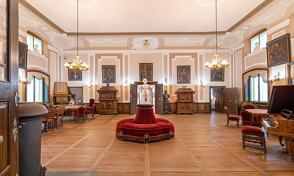 Festsaal der historischen Bismarck-Wohnung