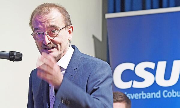 Hans-Herbert Hartan ist Oberbürgermeisterkandidat der Coburger CSU für die Kommunalwahl im März 2026.