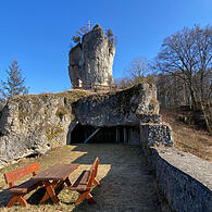 Die Burgruine Bärnfels ist heute im Besitz der Familie von Egloffstein.