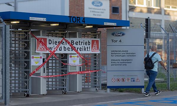 Erster Streik der Geschichte bei den Kölner Ford-Werken