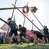 Anstich Walberlafest 2025 Am Freitagabend wurde das Walberlafest 2025 auf der Ehrenbürg offiziell mit dem Bieranstich und dem Maibaumaufstellen eröffnet.