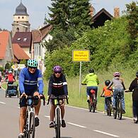 Von Weismain (in Hintergrund) aus ging die Tour durchs Kleinziegenfelder Tal.