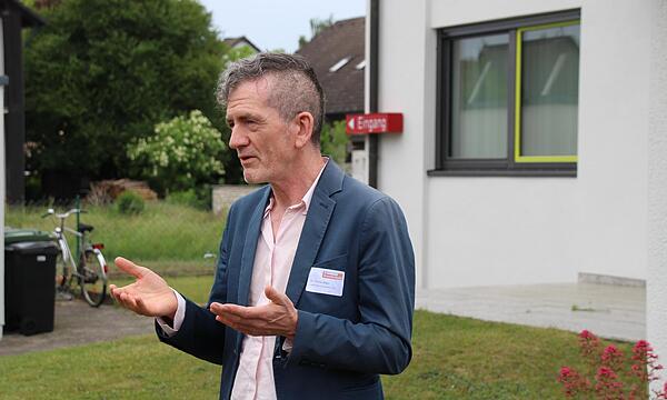 Thomas Maier aus Höchstadt setzt auf Wasserstoff, den er im Sommer mit überschüssiger Energie gewinnen und speichern will.