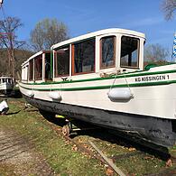 Beide "Dampferle" vor dem Ablassen ins Wasser