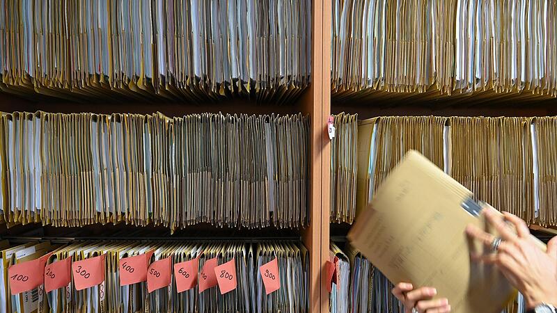Die Bürokratie muss abgebaut werden – eine Forderung von Politik, Verwaltung und Wirtschaft.