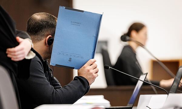 Prozess um Messerattacke auf Spielplatz