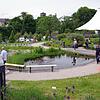 Der herrliche Kräutergarten der „Arnika-Akademie“. Teuschnitz feiert das Arnikafest.Arnikafest in Teuschnitz Der herrliche Kräutergarten der „Arnika-Akademie“. Teuschnitz feiert das Arnikafest.Arnikafest in Teuschnitz