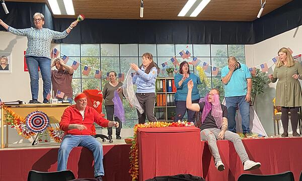Die Proben der Theatergruppe Kersbach laufen auf Hochtouren.