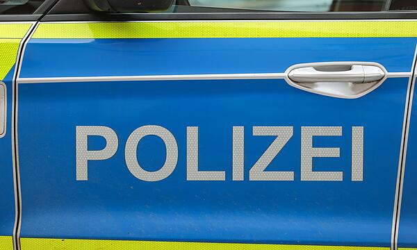 Symbolbild Streifenwagen