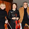Nataliia Vasylieva, Oksana Popsuy und Professor Ortwin Benninghoff versuchten auch in Altenkunstadt mit ihrem Konzert Brücken zu schlagen.
