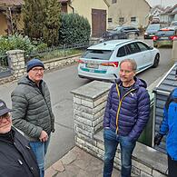Die Anwohner am Anger in Reckendorf können zur Rush-Hour kaum noch ihre Häuser verlassen.