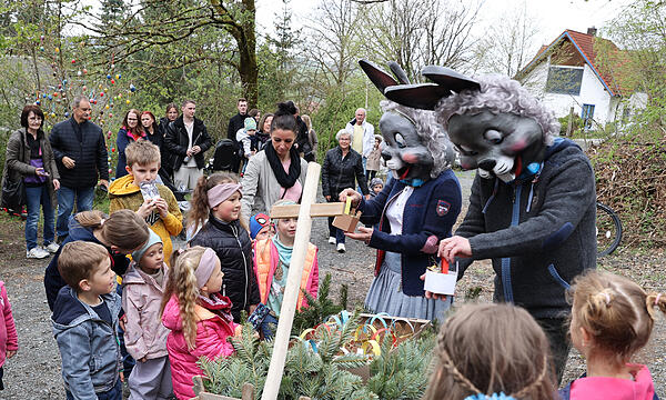 Osterhasen-Aktion in Zaubach