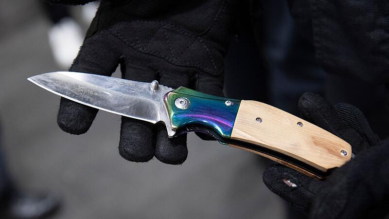 Ein Messer - Illustration