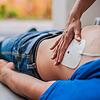 Jeder Defibrillator mehr optimiert den Schutz der Bürger. Bald könnte eine App Ersthelfern im Landkreis Erlangen-Höchstadt dabei helfen, diese schneller zu finden. Jeder Defibrillator mehr optimiert den Schutz der Bürger. Bald könnte eine App Ersthelfern im Landkreis Erlangen-Höchstadt dabei helfen, diese schneller zu finden.