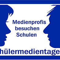Bei den Schülermedientagen kommen Schüler*innen mit Medienprofis ins Gespräch.